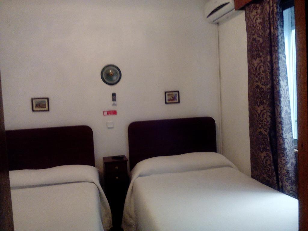 Residencia Matos Pereira Hotel Vila Real de Santo António Room photo